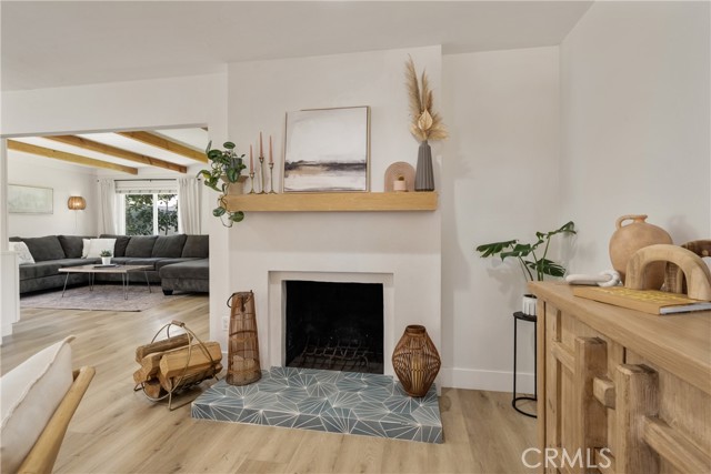 7661 Ontario Drive, Huntington Beach CA: https://media.crmls.org/medias/4d245366-4959-47d6-9f44-8942477cfb1d.jpg