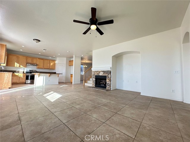 Image 3 for 15229 Pine Bluff Ln, Fontana, CA 92336