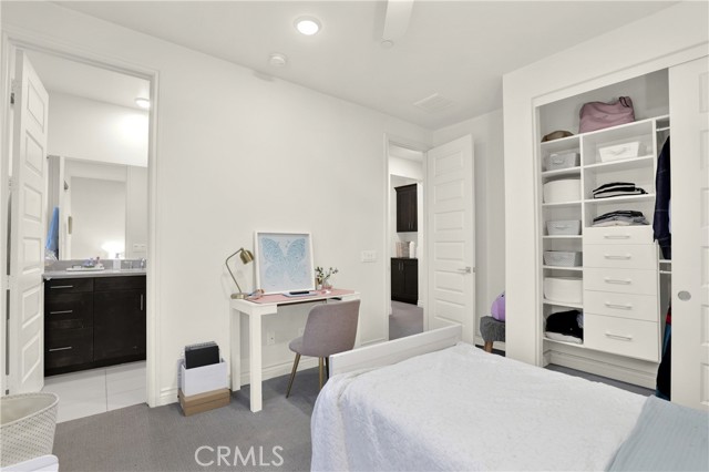109 Ritual, Irvine CA: https://media.crmls.org/medias/4d25bf22-a227-43f7-a5f3-19e31529b5ce.jpg