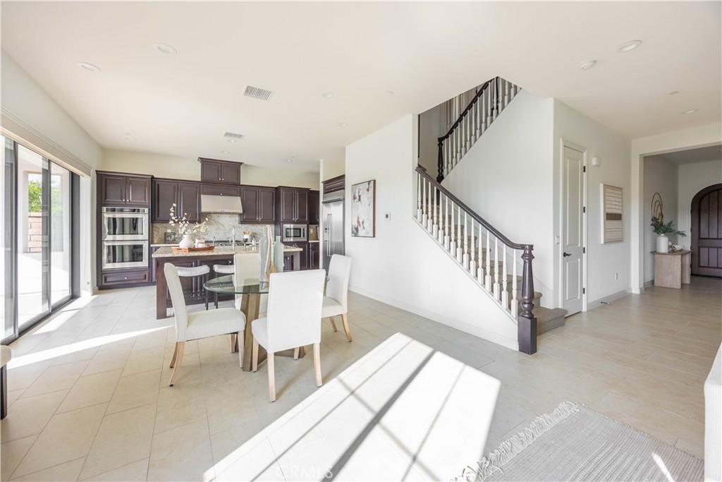 MLS #OC25131241 image #16