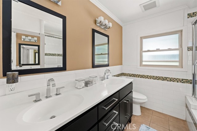 Detail Gallery Image 20 of 38 For 14552 Hesby St, Sherman Oaks,  CA 91403 - 2 Beds | 2 Baths