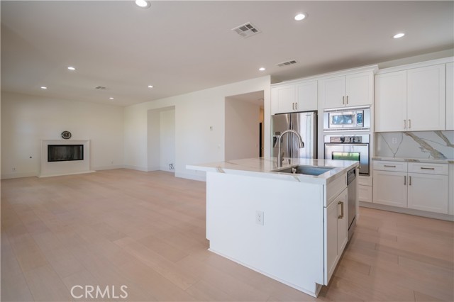 8656 Harvest Place, Rancho Cucamonga CA: https://media.crmls.org/medias/4d289ab6-bc8b-4909-b893-5532c1083ca0.jpg