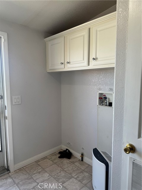 Detail Gallery Image 13 of 22 For 16 Magnolia, Anaheim,  CA 92801 - 3 Beds | 2 Baths