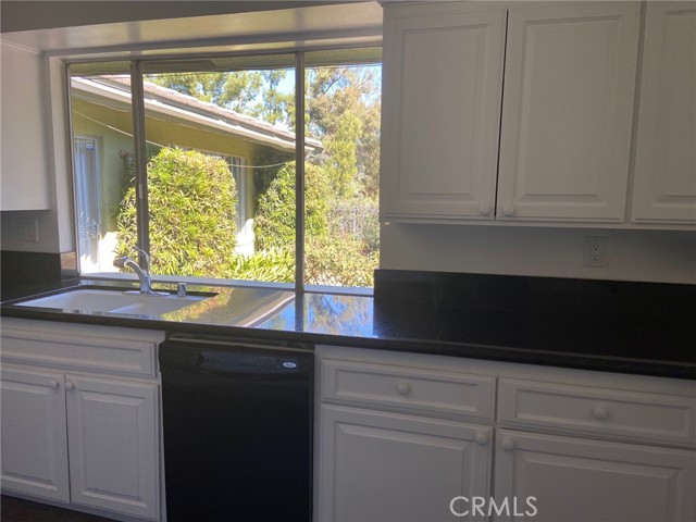 Detail Gallery Image 5 of 27 For 30895 Palo Alto Dr, Redlands,  CA 92373 - 3 Beds | 2 Baths