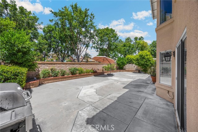 4350 Bennington Court, Chino CA: https://media.crmls.org/medias/4d2a55bc-e863-49b9-8eb9-f805e840a97b.jpg
