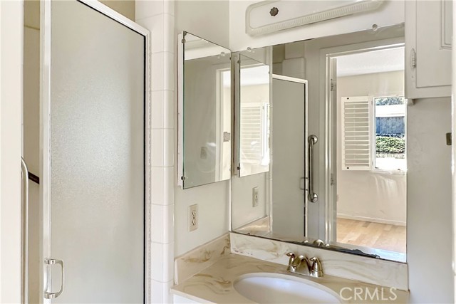 Detail Gallery Image 26 of 36 For 25010 Lawton Ave, Loma Linda,  CA 92354 - 3 Beds | 3/1 Baths