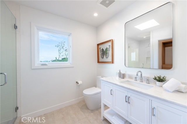 Detail Gallery Image 24 of 45 For 17153 Adlon Rd, Encino,  CA 91436 - 5 Beds | 5/1 Baths