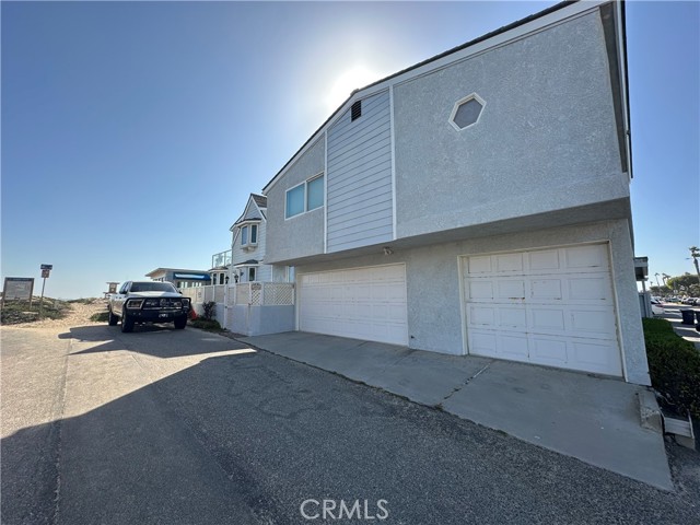 16685 S Pacific Avenue, Sunset Beach CA: https://media.crmls.org/medias/4d2cdd81-edbf-4eed-9d89-529a8aa1bcae.jpg