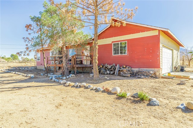 Detail Gallery Image 11 of 29 For 33600 172nd, Llano,  CA 93544 - 3 Beds | 3 Baths