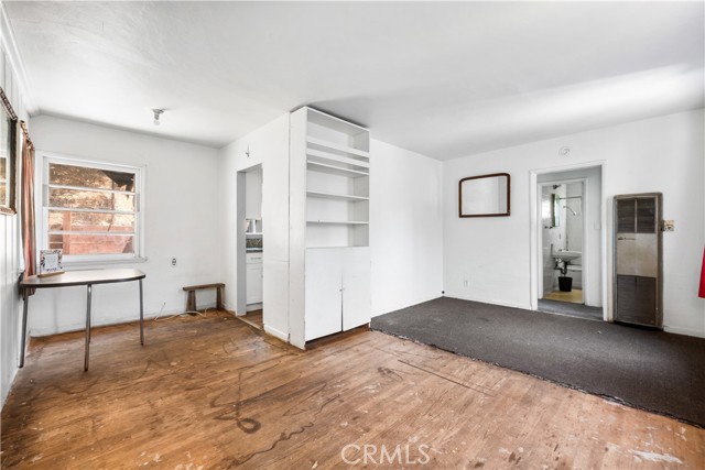 4868 La Roda Avenue, Eagle Rock CA: https://media.crmls.org/medias/4d2d79bb-4e47-43df-a82b-15a9cba384f4.jpg
