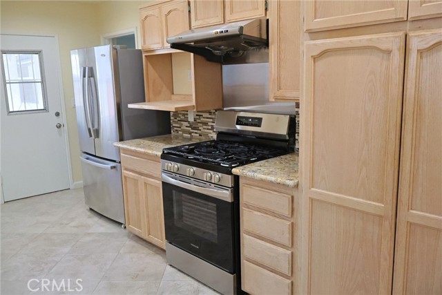 5011 W 134th Place, Hawthorne CA: https://media.crmls.org/medias/4d2e4b47-fdde-4f3d-a8ab-f34588319461.jpg