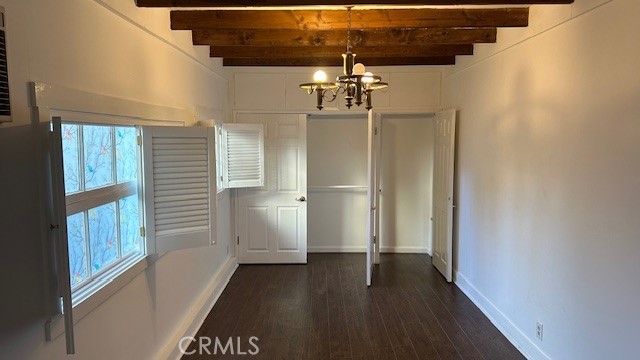 Detail Gallery Image 26 of 33 For 5620 Valerie Ave, Woodland Hills,  CA 91367 - 4 Beds | 2 Baths