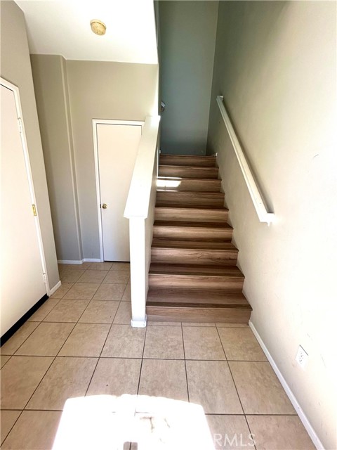 Detail Gallery Image 4 of 11 For 3329 Wind Chime, Perris,  CA 92571 - 2 Beds | 2 Baths