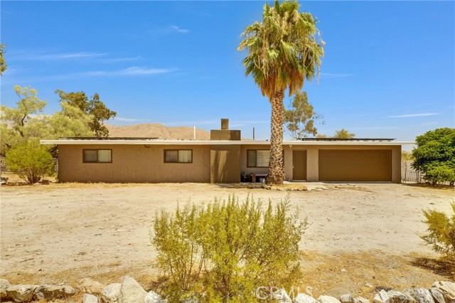 Detail Gallery Image 1 of 38 For 49806 Edison Ln, Morongo Valley,  CA 92256 - 3 Beds | 2 Baths