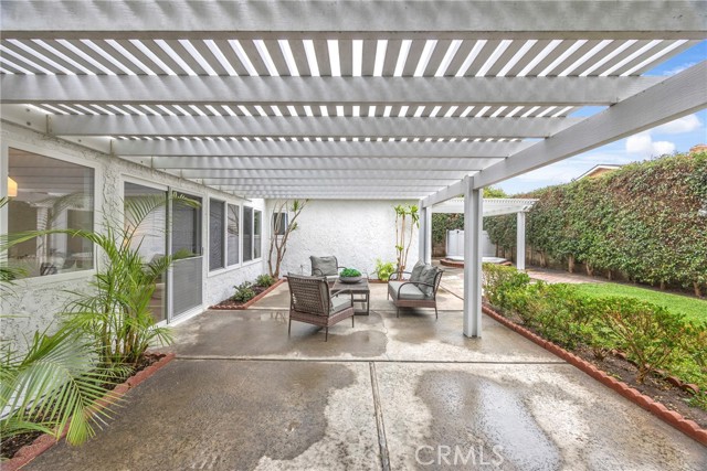 Image 35 of 50 For 20441 Whitetree Circle