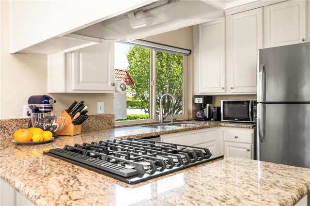 Detail Gallery Image 16 of 37 For 25388 via Verde #4,  Lake Forest,  CA 92630 - 2 Beds | 1 Baths