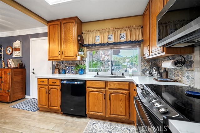 Detail Gallery Image 21 of 44 For 1222 Cynthia Ct, La Verne,  CA 91750 - 4 Beds | 2 Baths