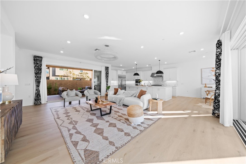MLS #OC26106995 image #20