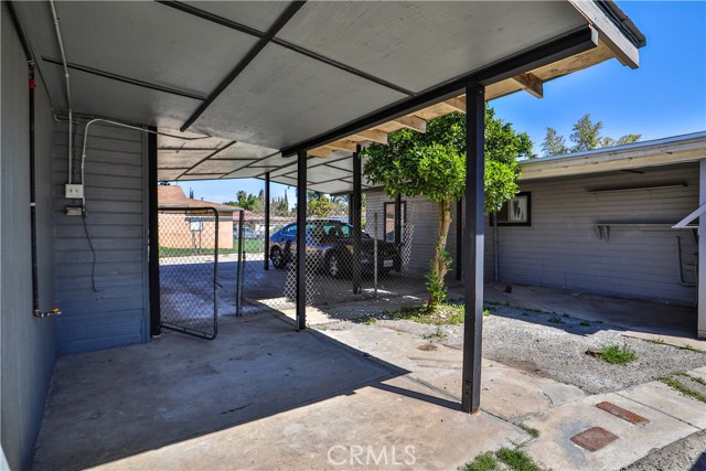 5787 Warren Street, Riverside CA: https://media.crmls.org/medias/4d32ad24-b132-458b-950f-01155781c40e.jpg