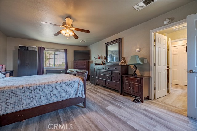 Detail Gallery Image 27 of 34 For 2415 E Childs Ave, Merced,  CA 95341 - 5 Beds | 2 Baths