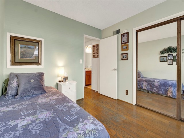15920 Bahama Street, North Hills CA: https://media.crmls.org/medias/4d337113-487b-4529-b984-3f23da9c053e.jpg