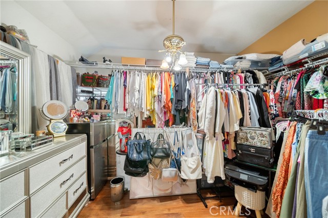 Detail Gallery Image 46 of 57 For 15562 Bronco, Canyon Country,  CA 91387 - 4 Beds | 4 Baths