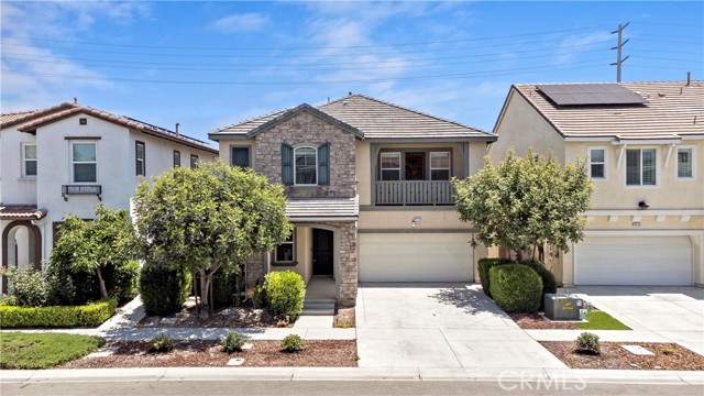 16119 Almond Avenue, Chino CA: https://media.crmls.org/medias/4d34ffc1-bbd4-4a63-9eef-9500648ef8e4.jpg