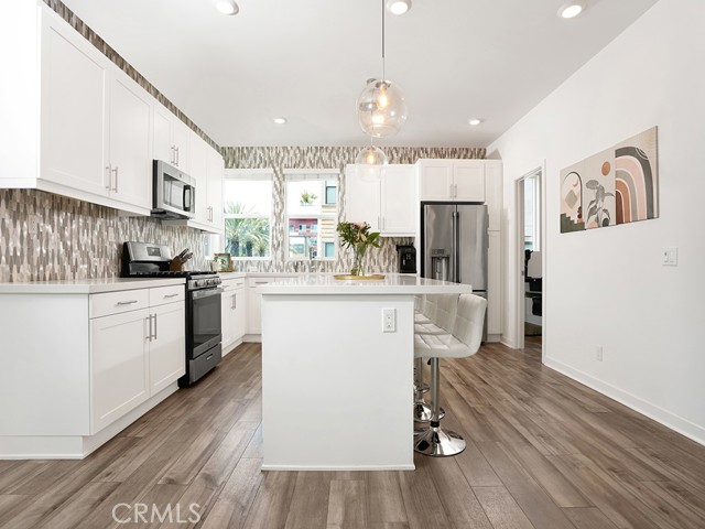 711 S Grable Circle, Orange CA: https://media.crmls.org/medias/4d35ba69-6561-452c-9111-199854c19b83.jpg