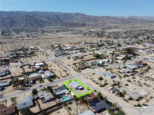 5967 Alpine Avenue, 29 Palms CA: https://media.crmls.org/medias/4d36c2ff-78cf-4a5b-b55c-1927b9e8cfde.jpg
