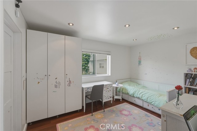 Detail Gallery Image 34 of 48 For 13231 Fiji Way #H,  Marina Del Rey,  CA 90292 - 3 Beds | 2/1 Baths