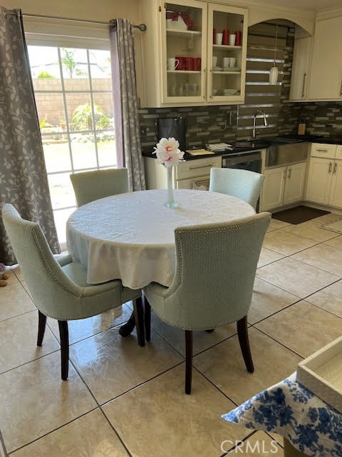 Detail Gallery Image 3 of 3 For 1725 Trinity Loop, Ontario,  CA 91764 - 3 Beds | 2 Baths