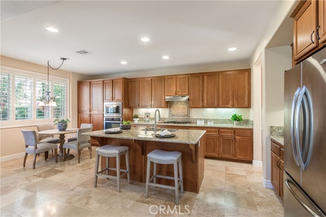 Detail Gallery Image 11 of 38 For 32063 Old Country Ct, Winchester,  CA 92596 - 4 Beds | 3/1 Baths