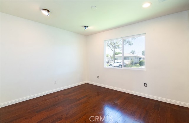 Detail Gallery Image 12 of 19 For 402 Glenshaw Ave, La Puente,  CA 91744 - 3 Beds | 2 Baths