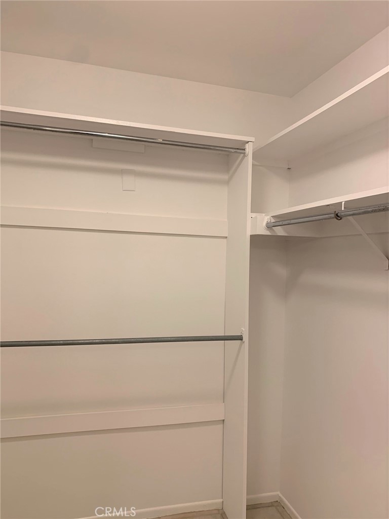 https://media.crmls.org/medias/4d390794-bef4-493a-8b5c-501abd5b28df.jpg?preset=X-Large