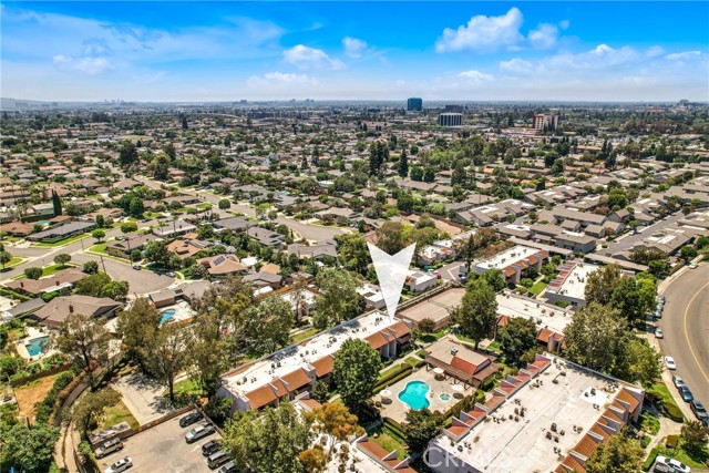 17562 Vandenberg Lane, Tustin CA: https://media.crmls.org/medias/4d391089-60d4-4d04-9427-33257d6006c4.jpg
