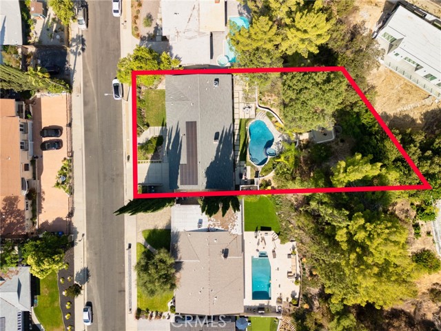 4676 Arriba Drive, Tarzana CA: https://media.crmls.org/medias/4d3934b3-8399-420e-9609-89e7e7f31e6b.jpg