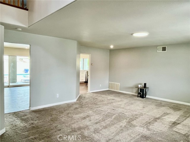 Detail Gallery Image 13 of 31 For 5561 Western Ave, San Bernardino,  CA 92407 - 4 Beds | 2/1 Baths