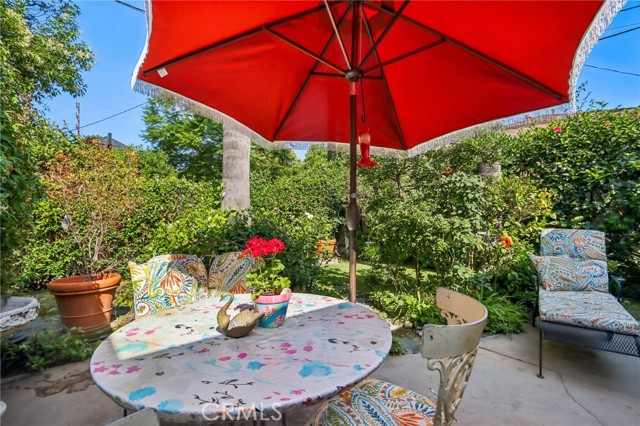 Detail Gallery Image 24 of 28 For 925 N Valley St, Burbank,  CA 91505 - 3 Beds | 2 Baths