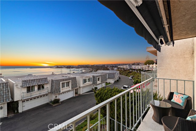 Detail Gallery Image 32 of 51 For 26056 Vista Dr #64,  Dana Point,  CA 92624 - 2 Beds | 2/1 Baths