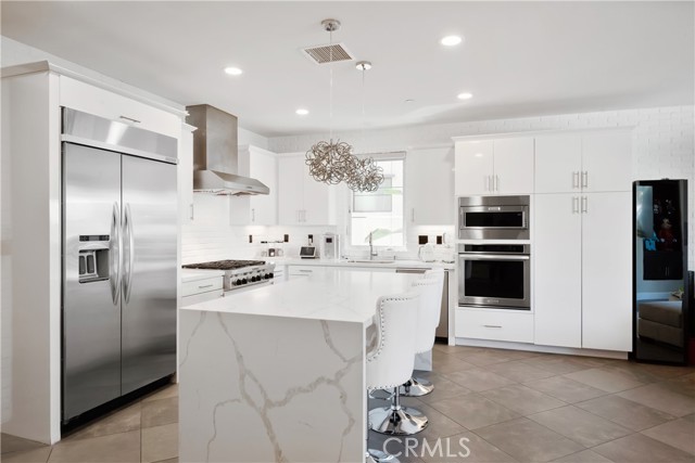 Detail Gallery Image 4 of 28 For 12837 N Seaglass, Los Angeles,  CA 90094 - 3 Beds | 2/1 Baths