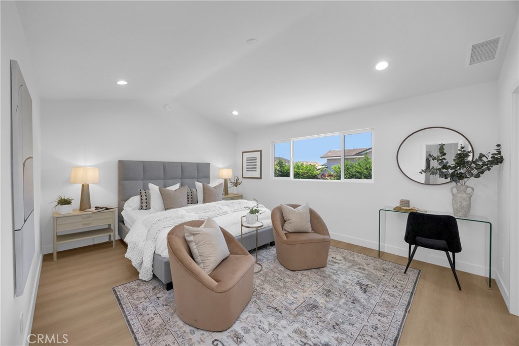 MLS #OC26167228 image #30