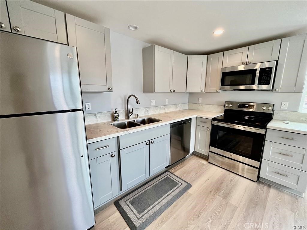 1401 Crestridge Drive - photo 3