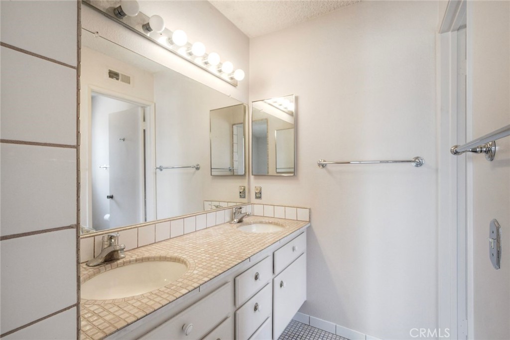 7905 Calle Posada - photo 12