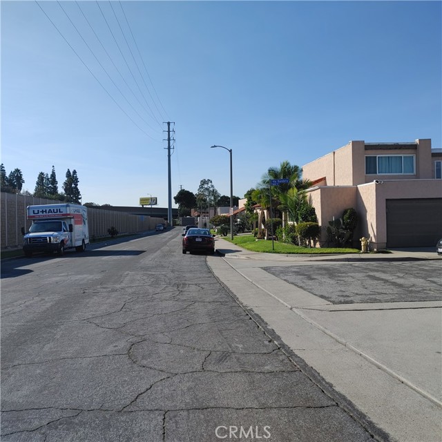 Detail Gallery Image 15 of 23 For 1860 S via Bandera, Whittier,  CA 90601 - 2 Beds | 2 Baths