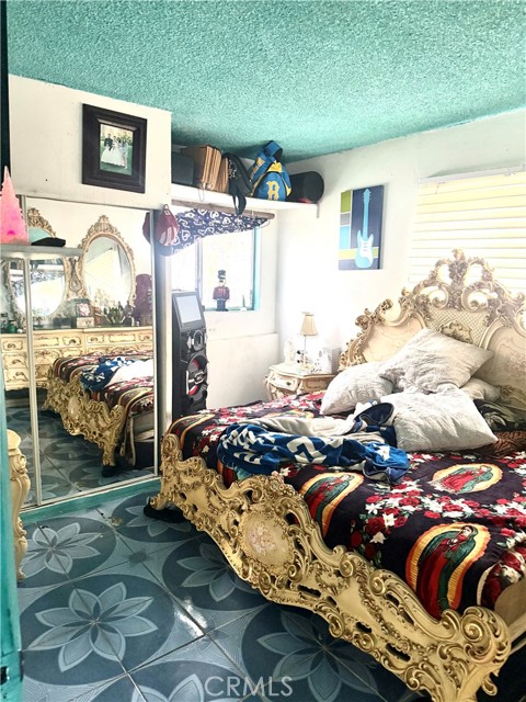 Detail Gallery Image 20 of 20 For 10712 Sherman, Sun Valley,  CA 91352 - 4 Beds | 2 Baths