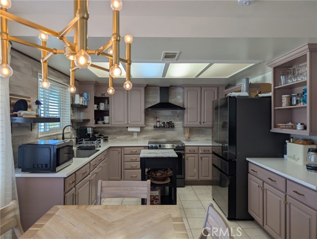 Detail Gallery Image 5 of 41 For 39036 Sage, Lucerne Valley,  CA 92356 - 4 Beds | 2 Baths