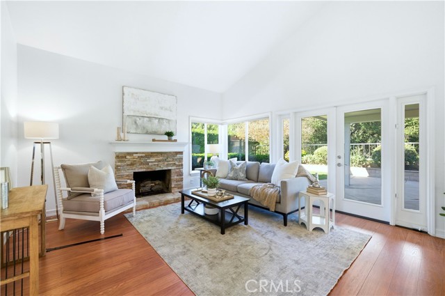 Detail Gallery Image 8 of 42 For 6371 Country Club Dr, La Verne,  CA 91750 - 3 Beds | 2 Baths