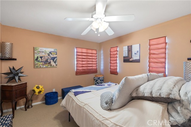 Detail Gallery Image 14 of 32 For 31927 Manzanita Ln, Lake Elsinore,  CA 92532 - 6 Beds | 3 Baths