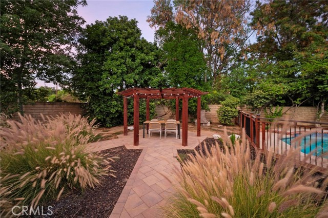 20516 Germain Street, Chatsworth CA: https://media.crmls.org/medias/4d3f2511-d5d4-4069-a86d-7af4ce850aee.jpg