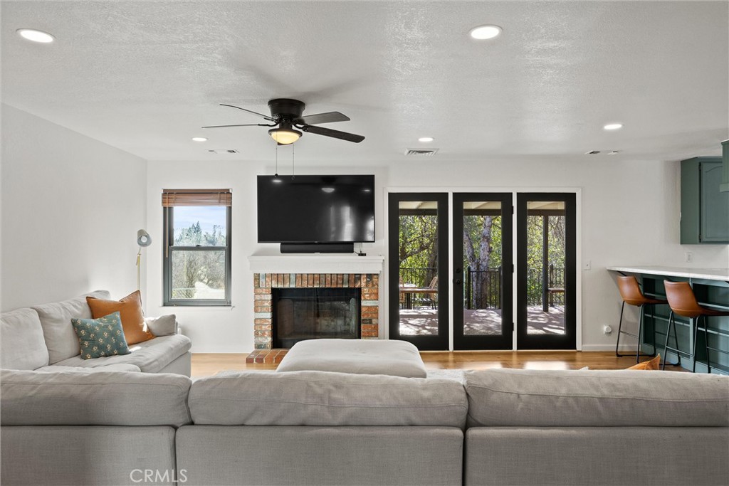 4D3Fd104 Ce81 4D82 8921 446155Fcbeb0 3729 Wasatch Drive, Redding, Ca 96001 &Lt;Span Style='BackgroundColor:transparent;Padding:0Px;'&Gt; &Lt;Small&Gt; &Lt;I&Gt; &Lt;/I&Gt; &Lt;/Small&Gt;&Lt;/Span&Gt;